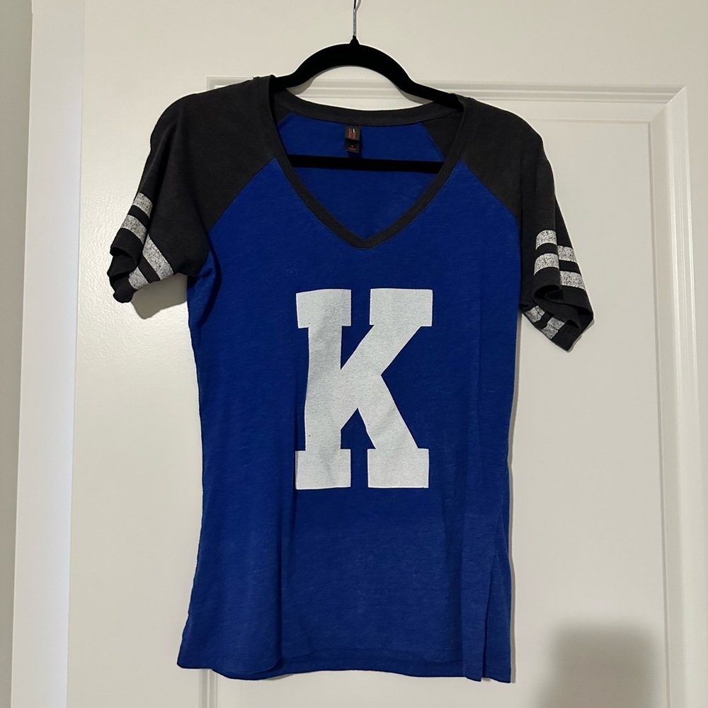 University of Kentucky short sleeve shirt. Size small